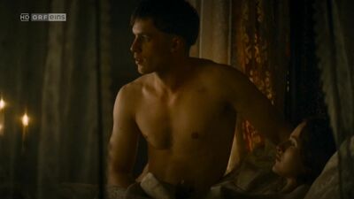 JANNIS NIEWOEHNER - Maximilian Das Spiel von Macht und Liebe S01EP03 part1