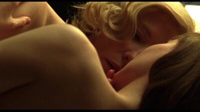 Кейт Бланшетт и Руни Мара (Cate Blanchett & Rooney Mara lesbian sex scenes in "Carol" 2015)