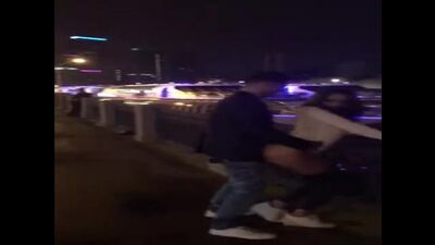 Ебутся на улице в центре Москвы