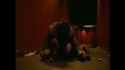 (Жёстко изнасиловал) ЕБАНЫЙ МАНЬЯК Гнаить таких сук надо (Убить мало)