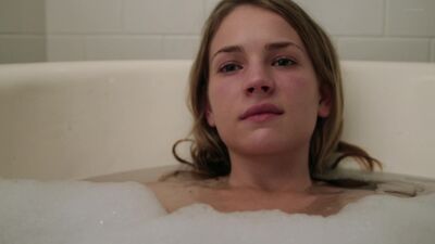 Britt Robertson Nude & Sexy - Ask Me Anything (US 2014) [HD 1080p WEB-DL]