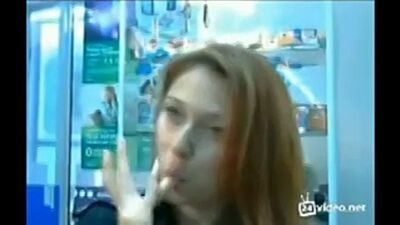 Девушка из салона Мегафон [ порно секс вебкам дрочит мастурбация бананом onlyfans brazzers pornhub 18+ молодая публичное ]