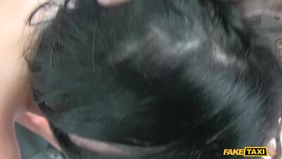 Liverpool Lass Gets Herself A Cabbies Cock For A Free Ride