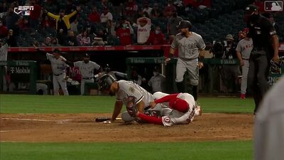 Shohei Ohtani was forced to leave the game after being slid into at home during this fluke play
