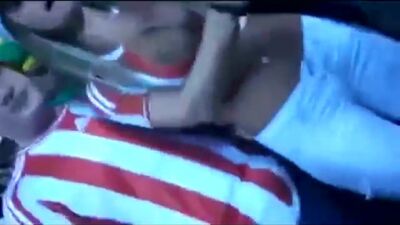 Вот это сиськи! У болельщицы выпали сиськи 18 +