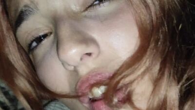 Тинка плачет, когда я ломаю ее задницу и кончаю в ее анус