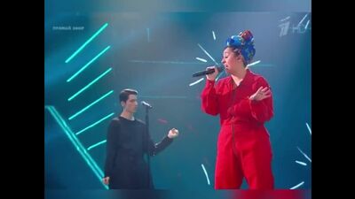 Выступление певицы Манижа с песней «Русская женщина» в эфире Первого канала