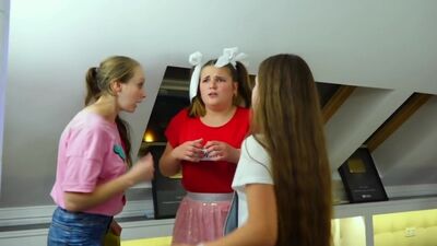 [Lady Diana] ЧТО СЪЕЛА ЛУША? НАМ ПОПАЛО ОТ НЯНИ...