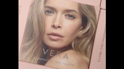 Это самая красивая реклама косметики