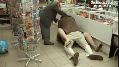 В магазине (Домашнее, порно, секс, трах, грубо, сиськи, попка, орал, анал)