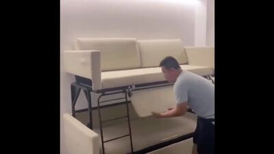 Двухъярусная кровать-диван. Отличное решение для гостевой спальни, или для компактной детской.