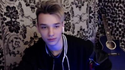 {AkStar} ГИТАРИСТЫ ПРИТВОРЯЮТСЯ ОТЦОМ и СЫНОМ - ПРАНК В ЧАТ РУЛЕТКЕ _ Реакции