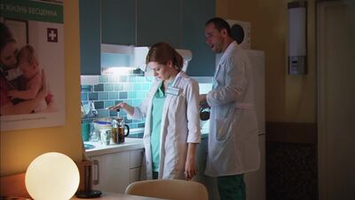 Склифосовский 1 сезон 4 серия - Склиф - Олег и Лариса. "Я молодая мать взрослого человека"