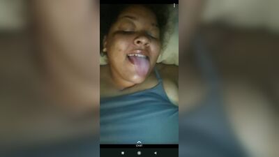 Возбужденная извращенная Tristann соло в киске Snapchat