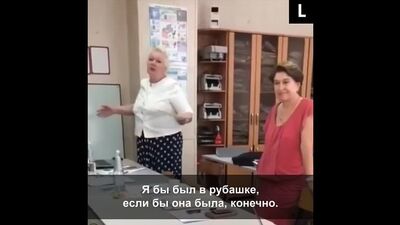 Снизили оценку за диплом из-за цвета волос NR (720p).mp4