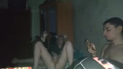 Вписка, русское домашнее порно, жмж, новый год секс, молодые