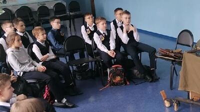 "Уроки Мужества" в общеобразовательном лицее "Амтэк" организованные поисковым отрядом "Ветер Времен" Череповец.