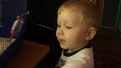 Малыш поет "ну где же ты ЛЮБОВЬ моя" :)