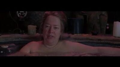 Kathy мастурбирует про Schmidt