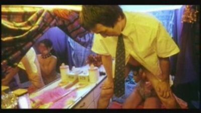 Шокирующая Азия - Гадание по анусу