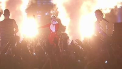 Miley Cyrus, Alicia Keys, Adam Levine and Blake Shelton Dream On - The Voice 2016