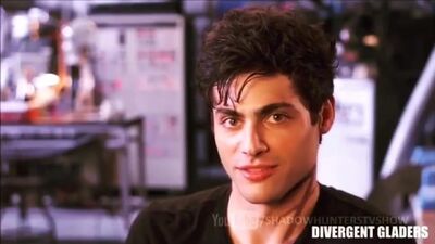 Горячая штучка Мэттью Даддарио