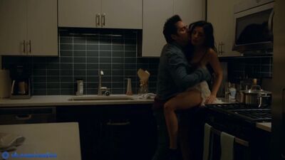 Изнасиловал жену брата пока он спал в соседней комнате [Жесть в сериалах и кино]