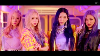 Aespa (에스파) – Black Mamba