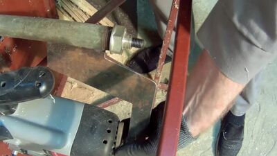 Простой подъёмник - лифт для фрезера своими руками