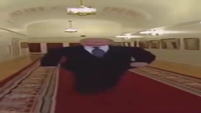 Ниче себе широкий путин идет