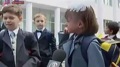 "Никакого праздника! Меня сначала закрыли! Потом шарик не дали... Ничего НЕЛЬЗЯ! Нас...э...со всеми, которыми мы че...читали стихи, выгнали туда, а вы все стоите, вот так глаза раскрыли и смотрят!"